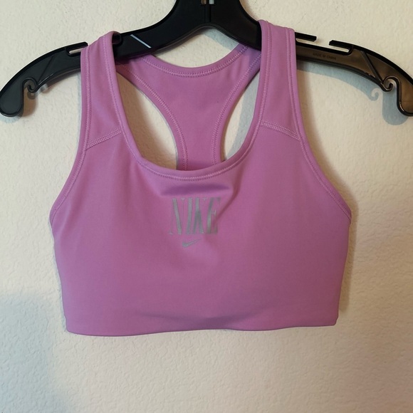 Nike Dri-Fit Purple Sports Bra Small Removable Padding - Picture 2 of 7